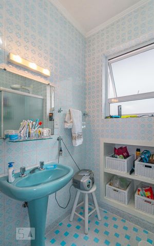 Casa para alugar com 300m², 3 quartos e 5 vagas Casa para alugar com 300m², 3 quartos e 5 vagasBanheiro Social