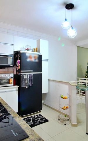 Casa à venda com 230m², 2 quartos e 4 vagasCozinha