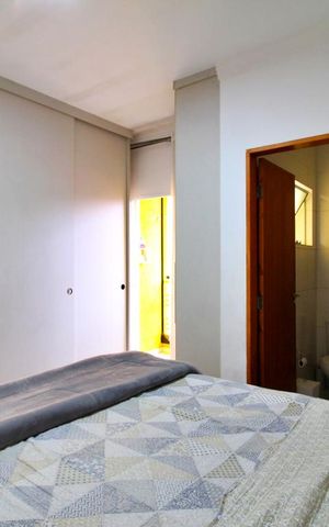 Casa à venda com 230m², 2 quartos e 4 vagasQuarto Suíte