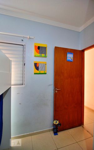 Casa à venda com 230m², 2 quartos e 4 vagasQuarto 2