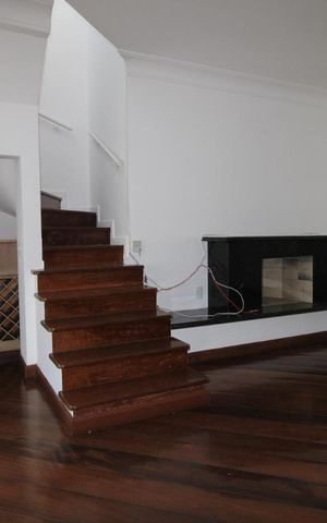Apartamento para alugar com 350m², 4 quartos e 5 vagasSala
