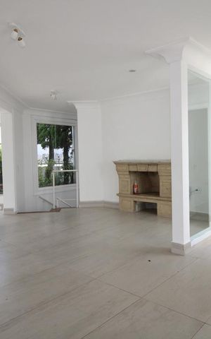 Apartamento para alugar com 350m², 4 quartos e 5 vagasSalão