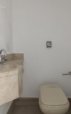 Apartamento para alugar com 350m², 4 quartos e 5 vagasLavabo do salão
