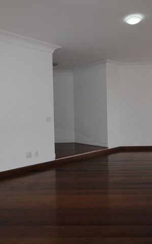 Apartamento para alugar com 350m², 4 quartos e 5 vagasSala