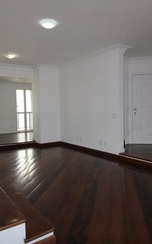 Apartamento para alugar com 350m², 4 quartos e 5 vagasSala