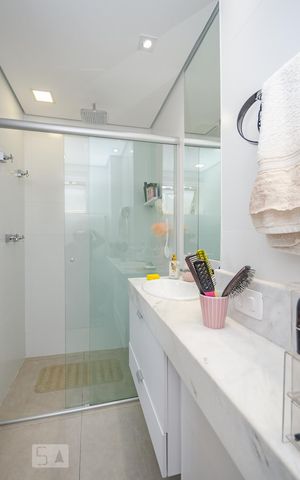 Apartamento para alugar com 75m², 2 quartos e 1 vagaBanheiro da Suíte 1