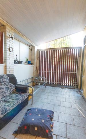 Casa à venda com 144m², 3 quartos e 2 vagasSala