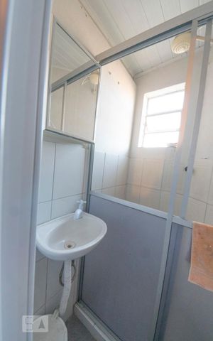 Casa à venda com 144m², 3 quartos e 2 vagasBanheiro de Serviço