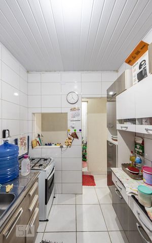 Casa para alugar com 50m², 1 quarto e sem vaga Casa para alugar com 50m², 1 quarto e sem vagaCozinha
