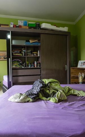 Casa à venda com 413m², 4 quartos e 3 vagas Casa à venda com 413m², 4 quartos e 3 vagasQuarto
