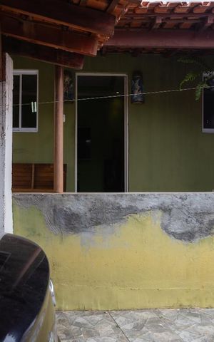Casa à venda com 413m², 4 quartos e 3 vagas Casa à venda com 413m², 4 quartos e 3 vagasFachada