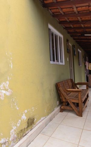 Casa à venda com 413m², 4 quartos e 3 vagas Casa à venda com 413m², 4 quartos e 3 vagasvaranda