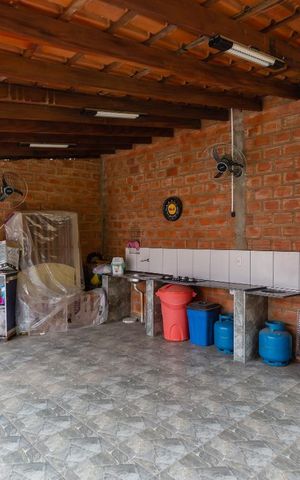 Casa à venda com 413m², 4 quartos e 3 vagas Casa à venda com 413m², 4 quartos e 3 vagasÁrea comum - Churrasqueira