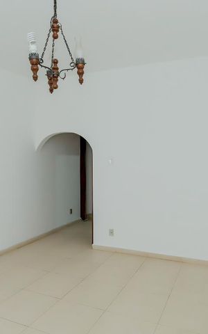 Apartamento à venda com 84m², 2 quartos e sem vaga Apartamento à venda com 84m², 2 quartos e sem vagaSala