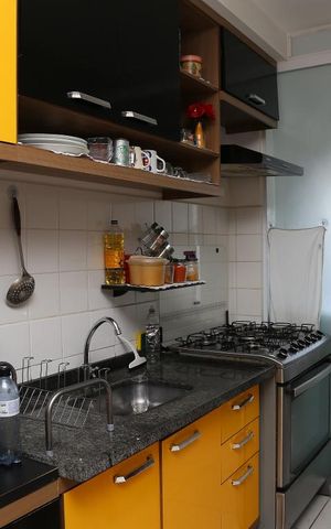 Apartamento à venda com 55m², 2 quartos e 1 vagaCozinha 