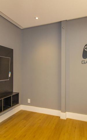 Apartamento à venda com 40m², 2 quartos e 1 vaga Apartamento à venda com 40m², 2 quartos e 1 vagaÁrea comum - Sala de jogos