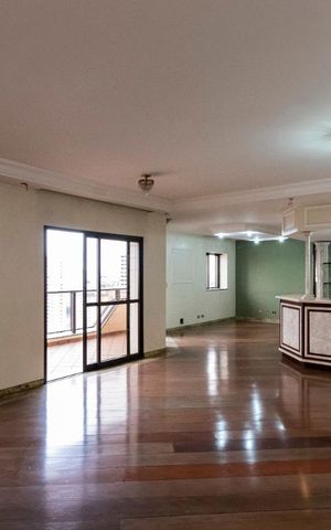 Apartamento à venda com 504m², 5 quartos e 4 vagasSala