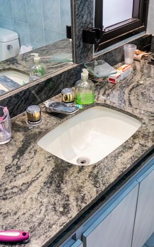 Apartamento à venda com 504m², 5 quartos e 4 vagasBanheiro da Suíte 3