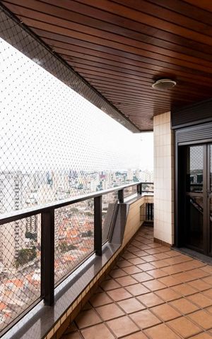 Apartamento à venda com 504m², 5 quartos e 4 vagasVaranda das Suítes 3 e 4