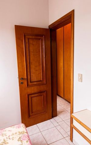 Apartamento à venda com 504m², 5 quartos e 4 vagasQuarto de serviço 2