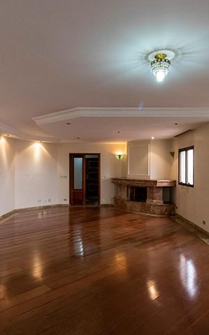 Apartamento à venda com 504m², 5 quartos e 4 vagasSala
