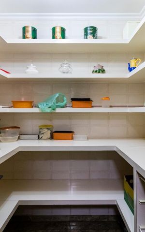 Apartamento à venda com 504m², 5 quartos e 4 vagasCozinha - Despensa
