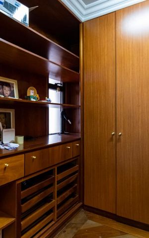 Apartamento à venda com 504m², 5 quartos e 4 vagasCloset da Suíte 2