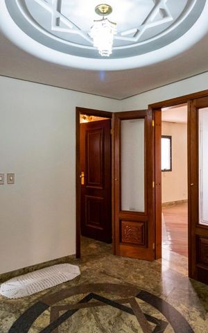 Apartamento à venda com 504m², 5 quartos e 4 vagasHall de entrada