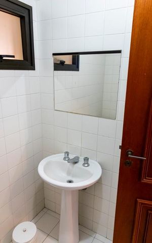 Apartamento à venda com 504m², 5 quartos e 4 vagasBanheiro de serviço