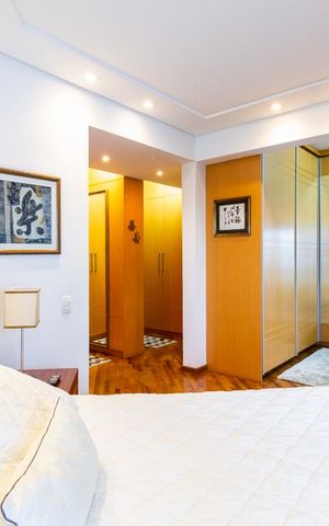 Apartamento à venda com 243m², 2 quartos e 3 vagasSuite 2