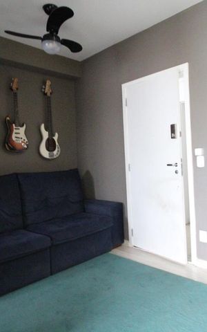 Apartamento à venda com 45m², 1 quarto e 1 vagaSala