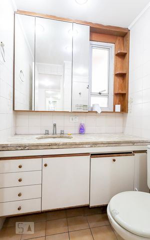 Apartamento à venda com 120m², 3 quartos e 2 vagasBanheiro