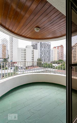 Apartamento à venda com 120m², 3 quartos e 2 vagasVaranda