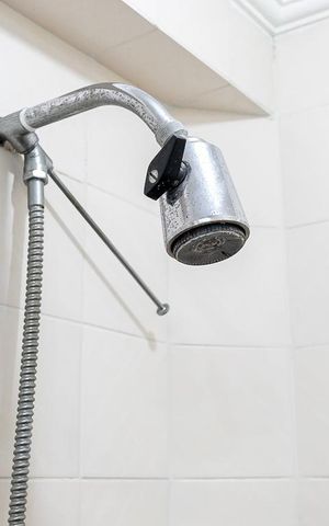 Apartamento à venda com 120m², 3 quartos e 2 vagasChuveiro do Banheiro