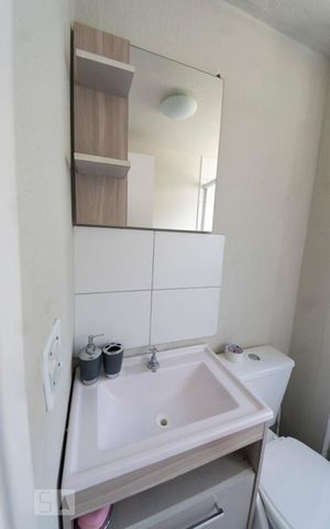 Apartamento para alugar com 48m², 2 quartos e 1 vagaBanheiro
