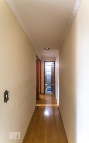 Apartamento à venda com 54m², 2 quartos e 2 vagasCorredor
