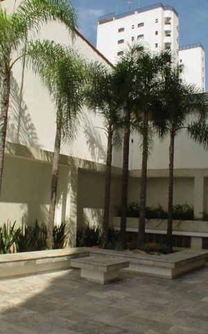 Apartamento para alugar com 260m², 4 quartos e 3 vagas Apartamento para alugar com 260m², 4 quartos e 3 vagasÁrea Comum