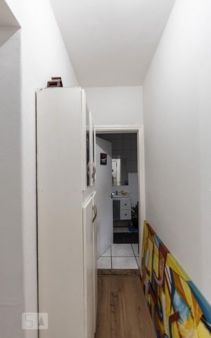 Apartamento à venda com 62m², 2 quartos e sem vagaCorredor