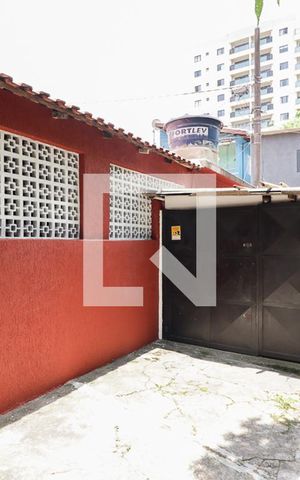 Casa à venda com 70m², 2 quartos e 1 vagaGaragem