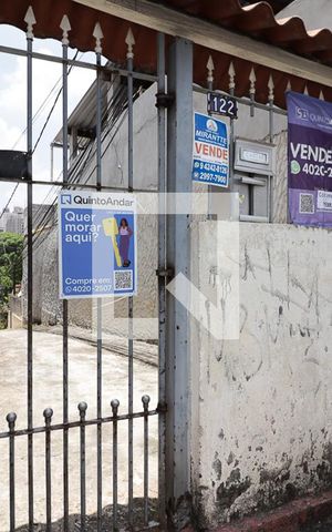 Casa à venda com 70m², 2 quartos e 1 vagaFachada