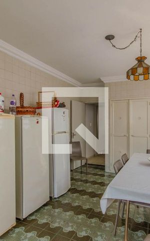 Casa à venda com 270m², 3 quartos e 2 vagas Casa à venda com 270m², 3 quartos e 2 vagasSala de Jantar
