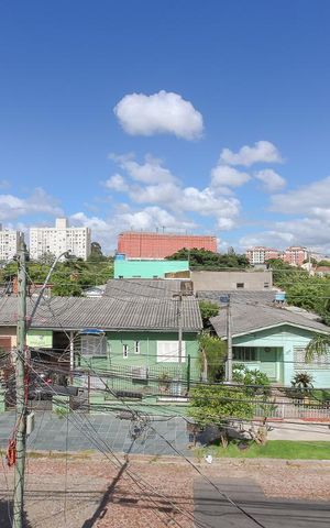 Casa à venda com 430m², 4 quartos e 2 vagas Casa à venda com 430m², 4 quartos e 2 vagasVista da Sala de Estar