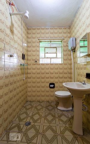 Casa à venda com 50m², 1 quarto e sem vaga Casa à venda com 50m², 1 quarto e sem vagaBanheiro