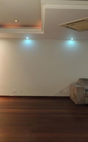 Apartamento para alugar com 180m², 4 quartos e 3 vagasSala