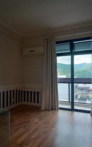 Apartamento para alugar com 180m², 4 quartos e 3 vagas Apartamento para alugar com 180m², 4 quartos e 3 vagasQuarto 3 - Armários
