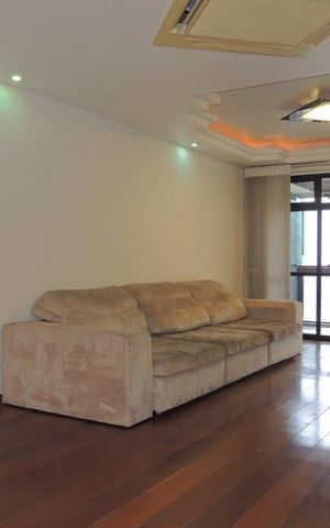 Apartamento para alugar com 180m², 4 quartos e 3 vagasSala