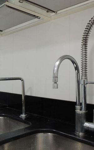 Apartamento para alugar com 180m², 4 quartos e 3 vagasCozinha - Torneira