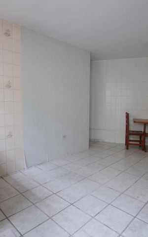 Casa à venda com 280m², 5 quartos e 6 vagasCozinha/Sala - Casa 02