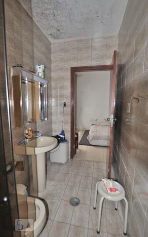 Casa à venda com 280m², 5 quartos e 6 vagasQuarto 2 - Suíte