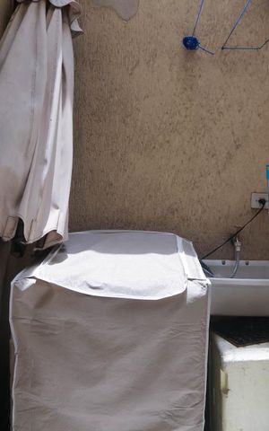 Casa de condomínio à venda com 60m², 2 quartos e 1 vagaÁrea de Serviço